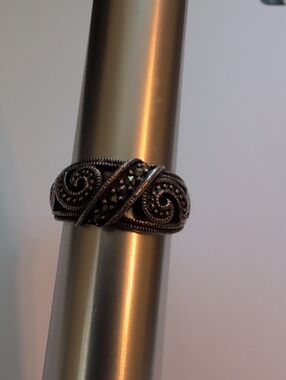 Sterling Silver Marcasite Swirl Band Ring - Size 8